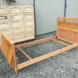 Rattan bed