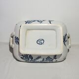 Soup-tureen of the earthenware factory of Pexonne