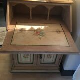 Secrétaire en pin, bois peint à motifs de fleurs