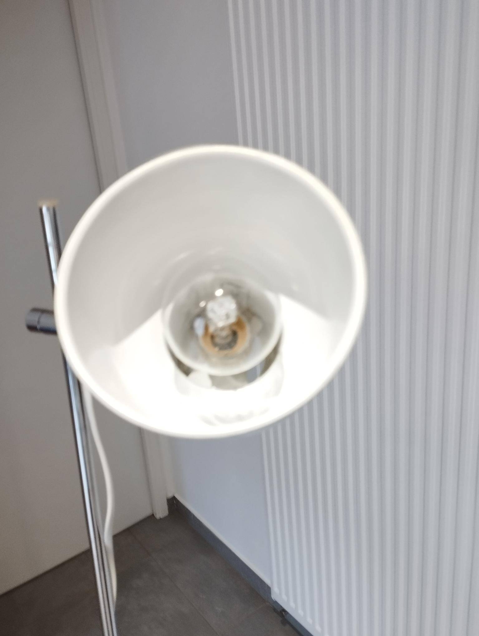 Space-Age Lamp - Scandinavian design floor lamp - adjustable vintage era