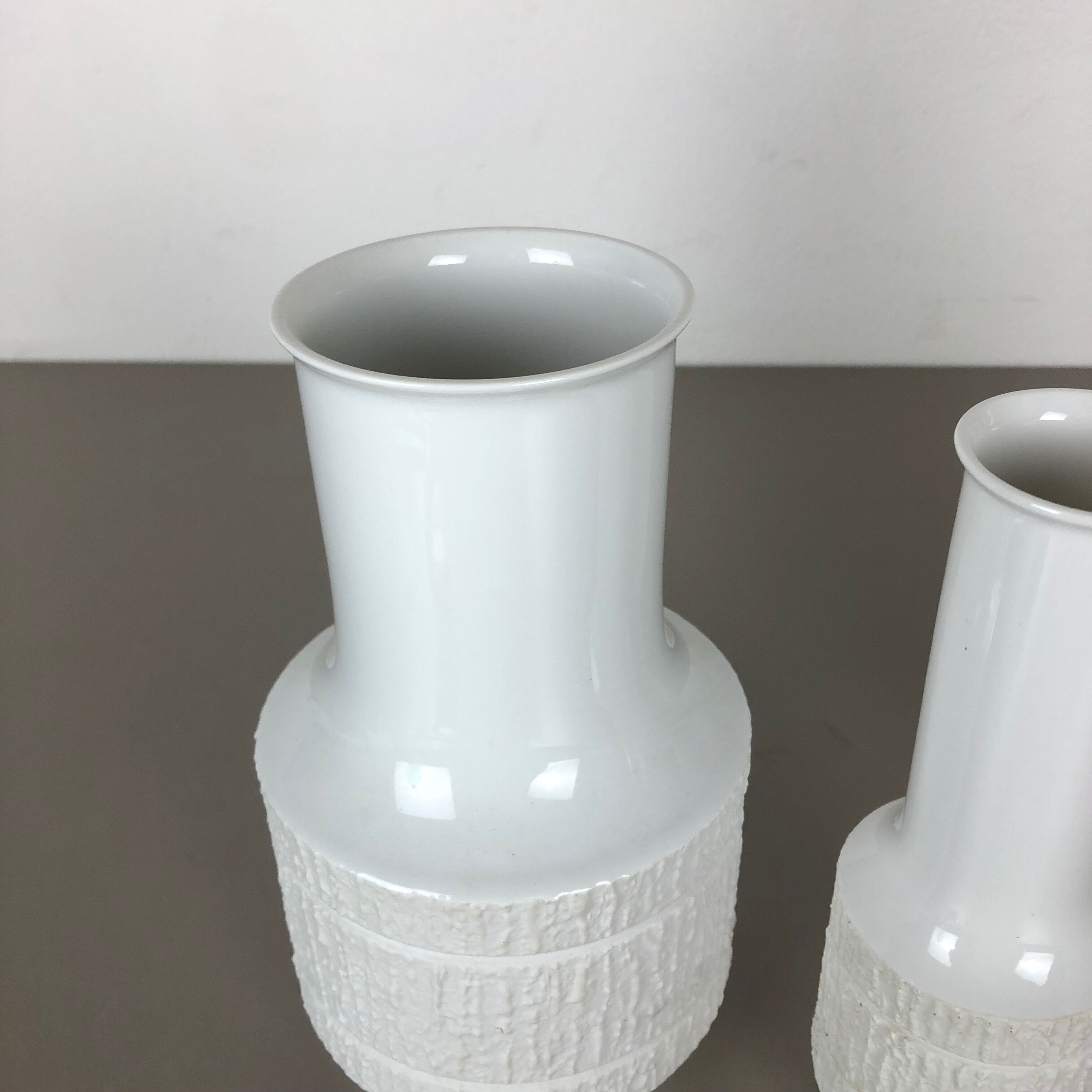 Set of 3 porcelain op art vase by Richard Scharrer for Thomas, Germany, 1970s