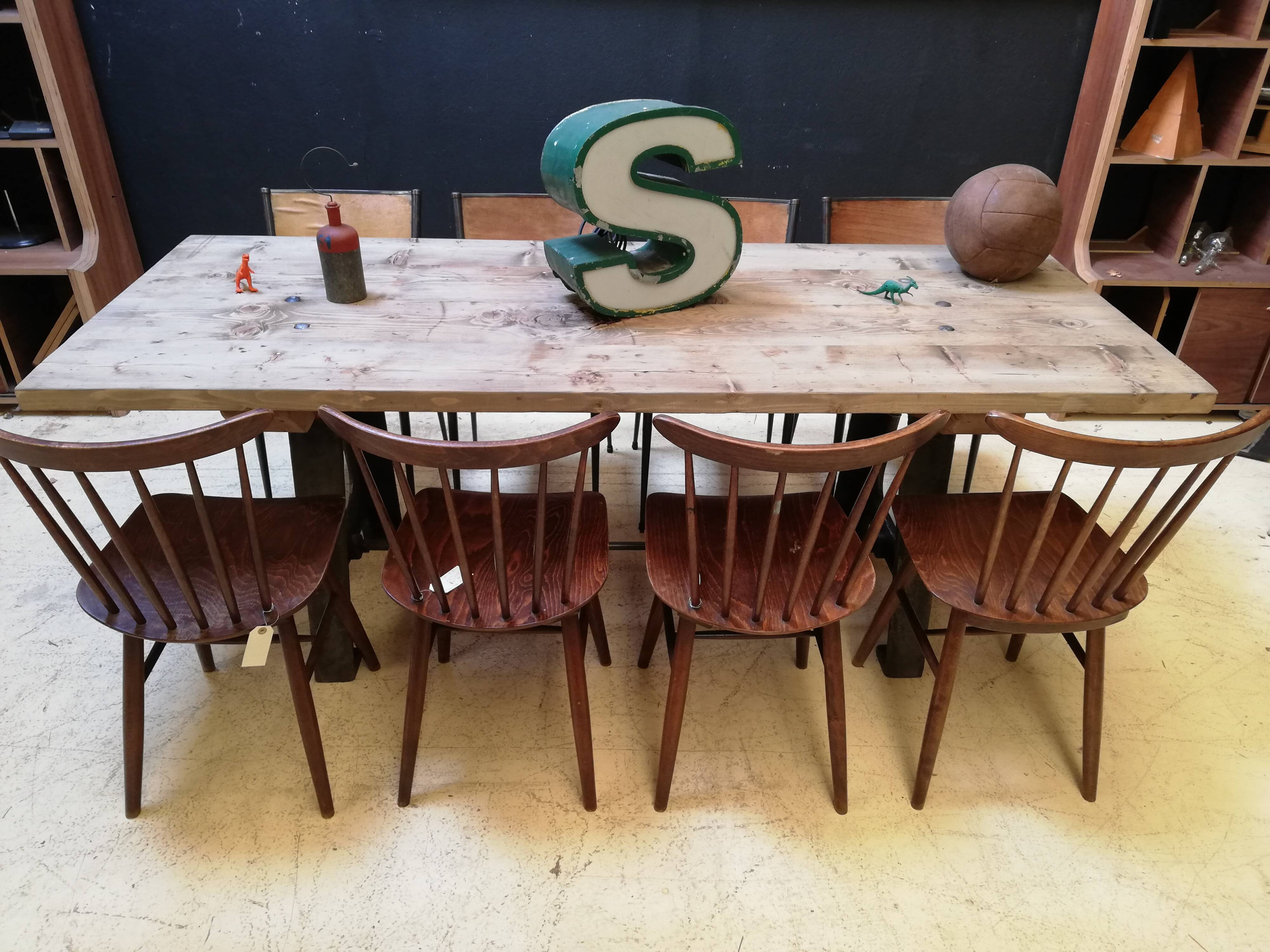 Table in wood and cast iron, industrial style, vintage