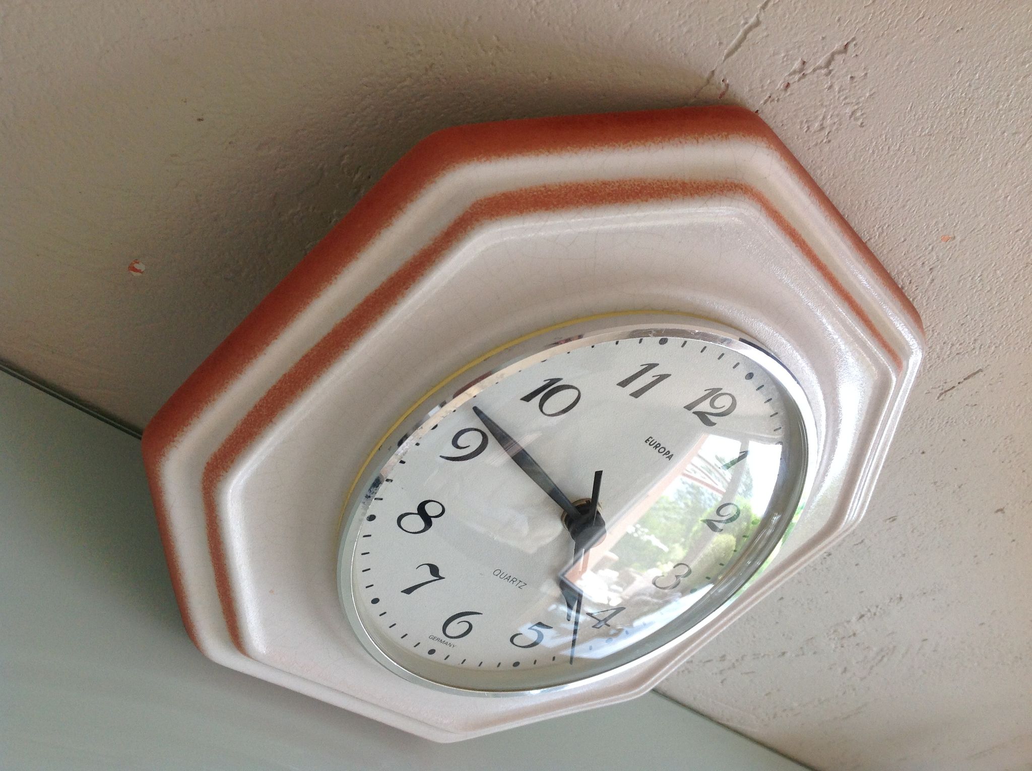 Vintage white ceramic octagonal clock 60/70