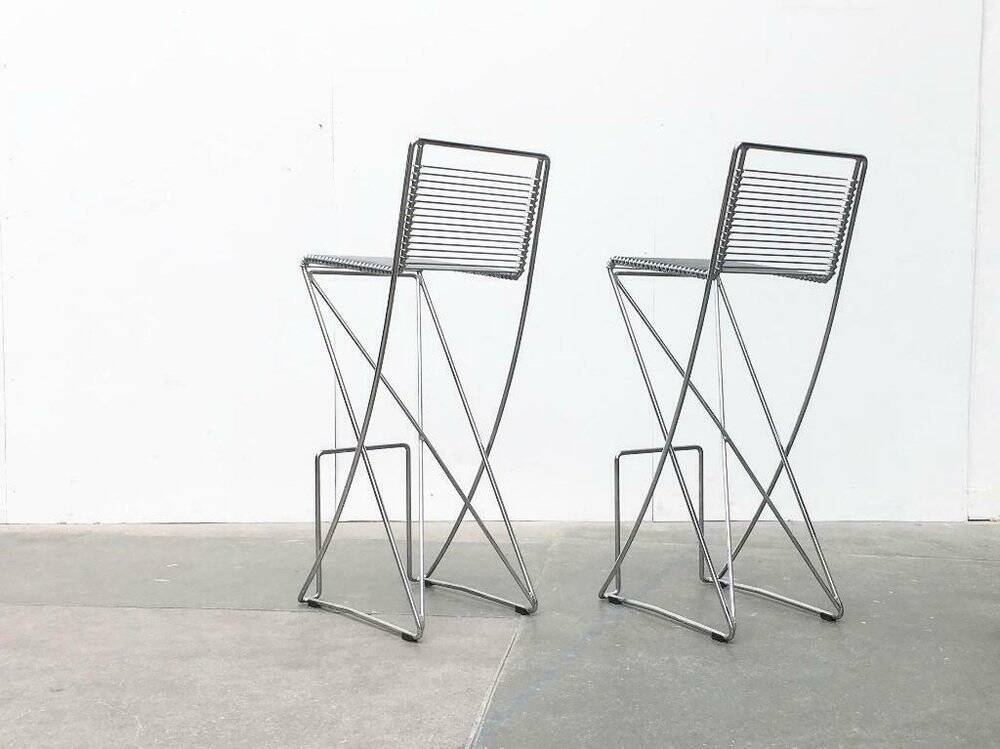 Postmodern German Kreuzschwinger bar stool by Till Behrens for Meyer Stahlmöbel, 1980s.