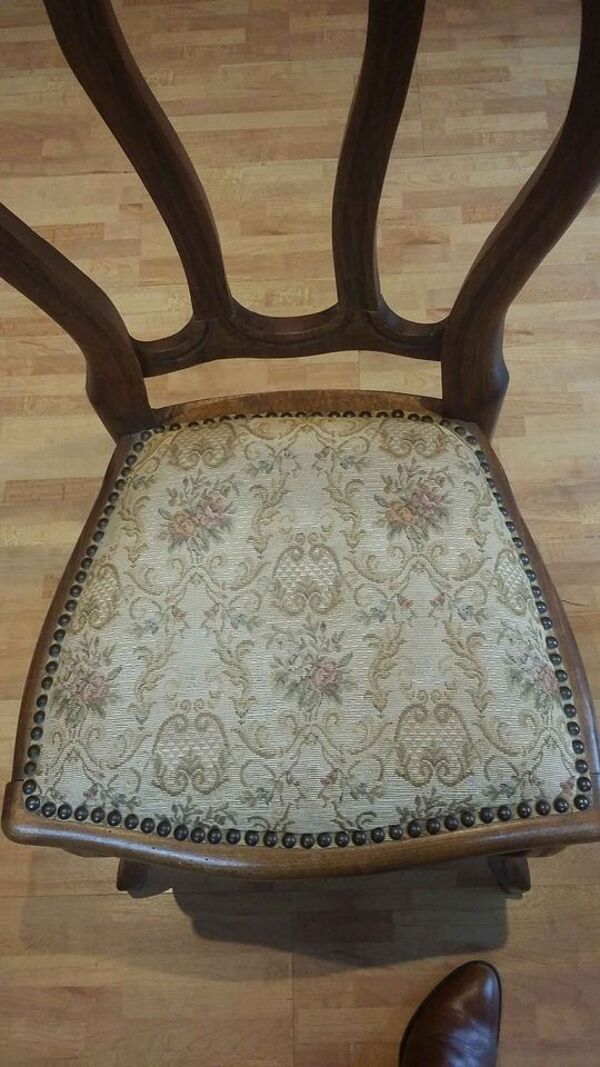 Lot de 2 chaises anciennes