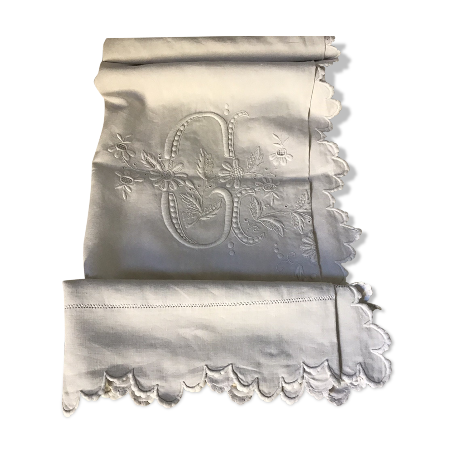 Drap de lin brodé fin 19eme