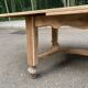 Table à manger extensible Louis XIII décapée en chêne années 50