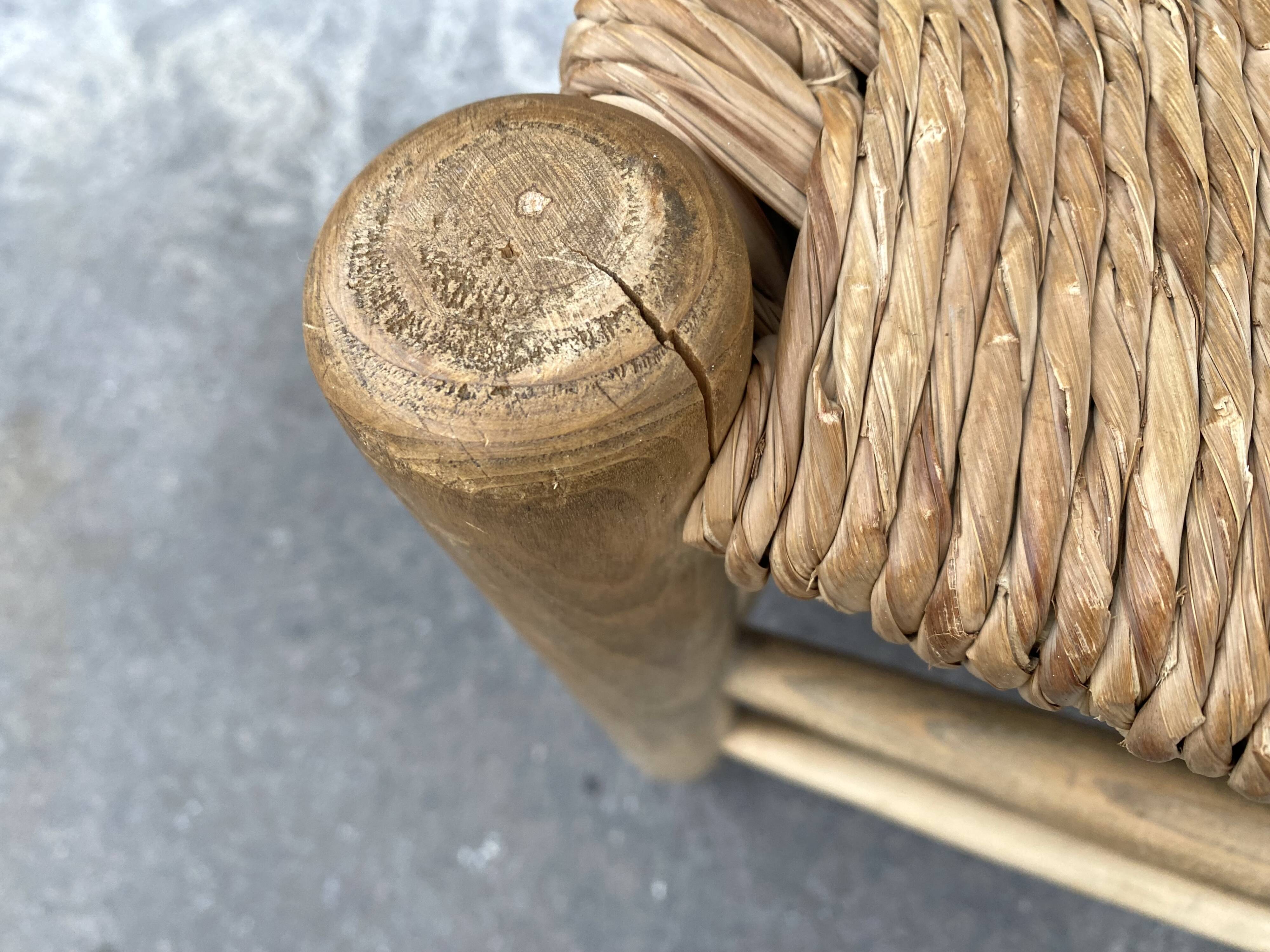 Set of 2 chairs in raw wood and straw from the 50s