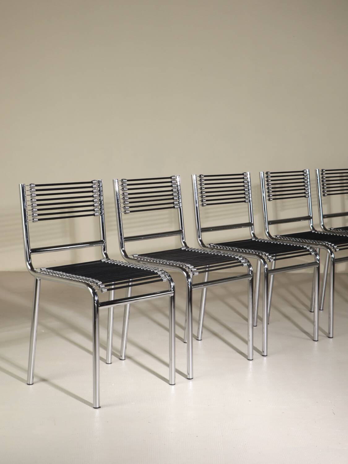 Set of 5 'Sandows' chairs by René Herbst