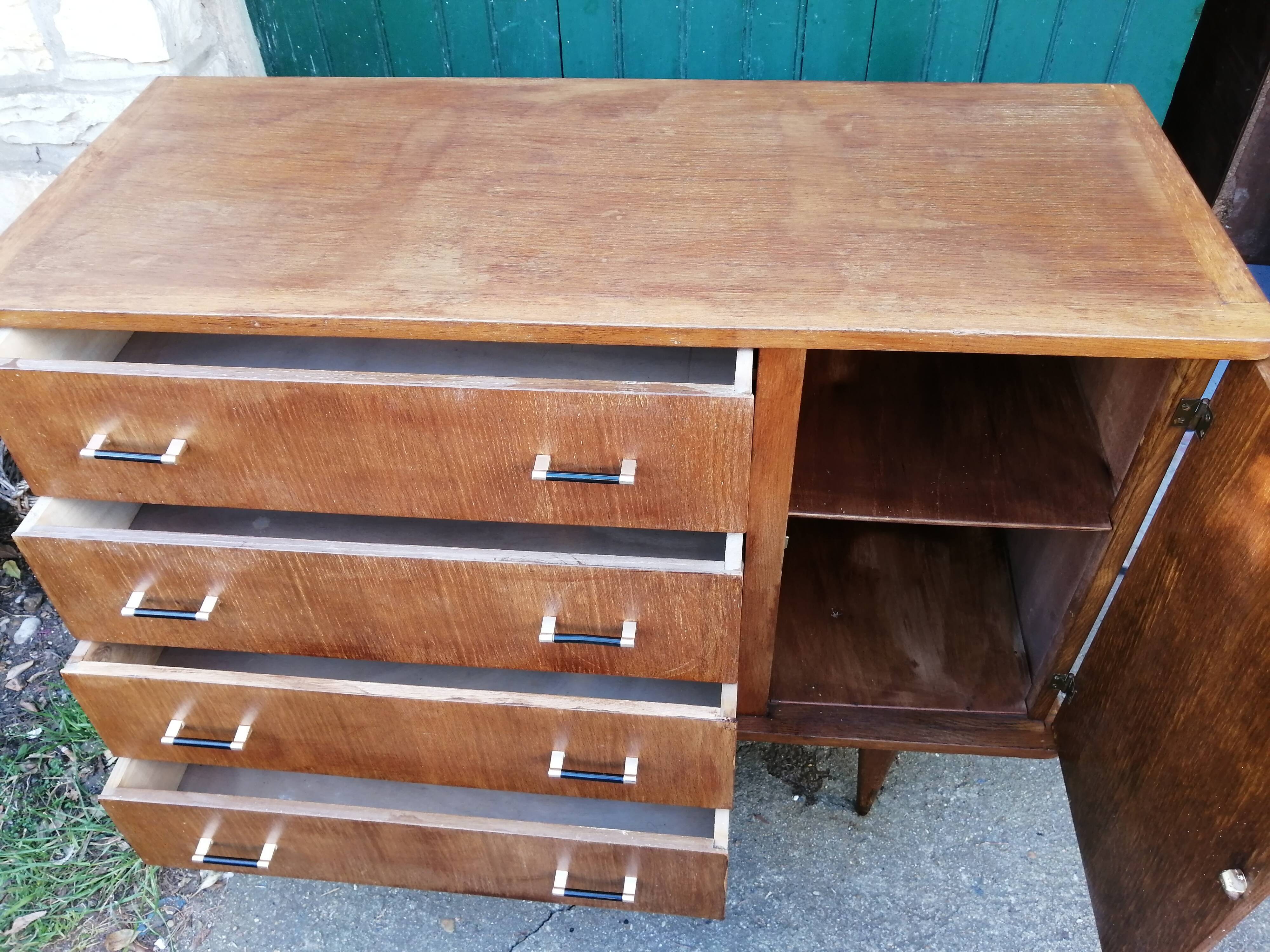 60s dresser