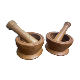 2 wooden mortars and pestles