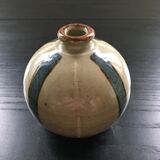 Grey and blue sandstone ball vase