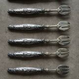 Oyster forks