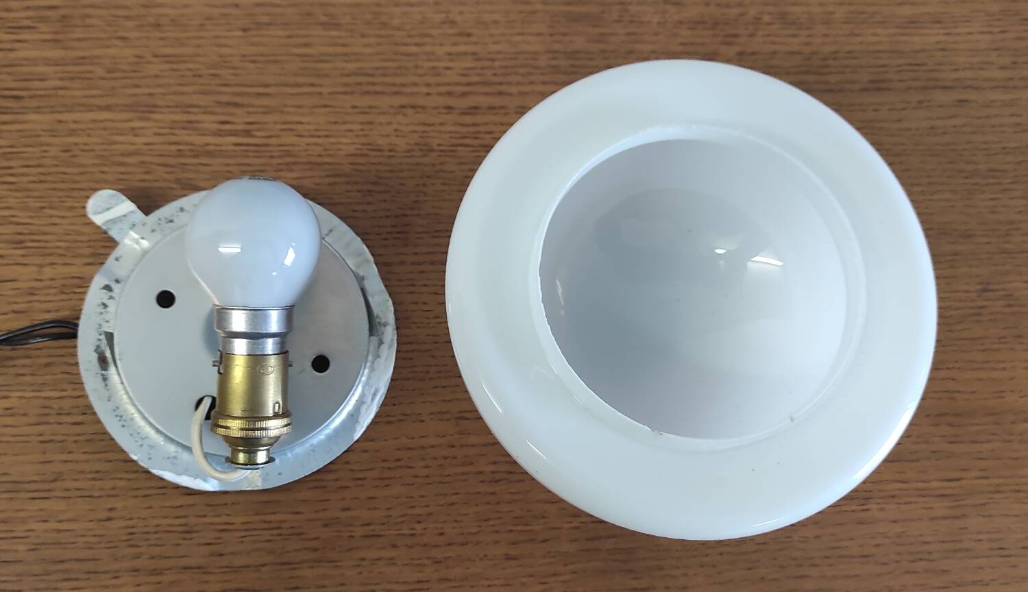 Opaline globe wall light 15 cm - 50s/60s