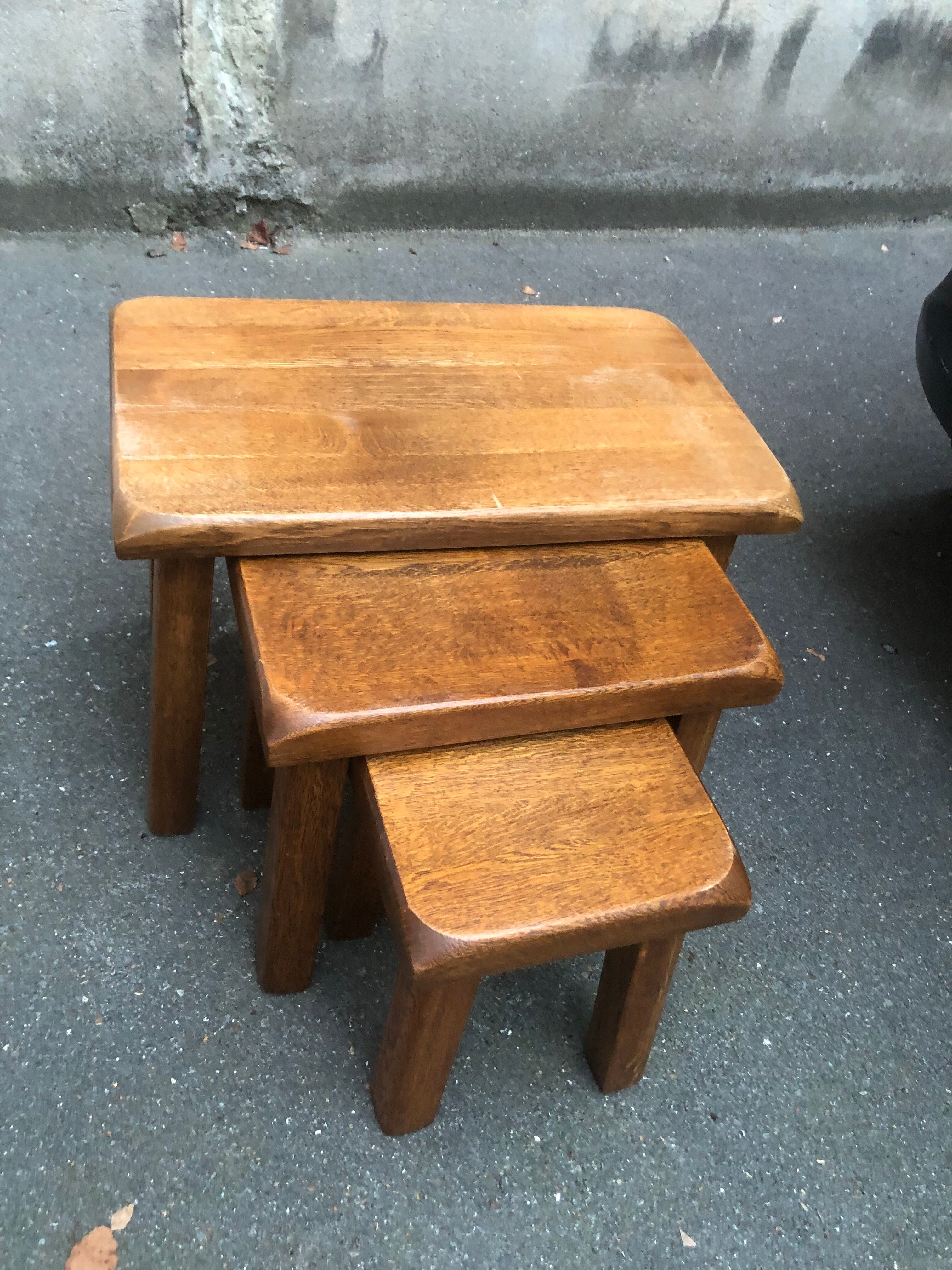 Tables gigogne en chêne brutaliste années 70 hollande