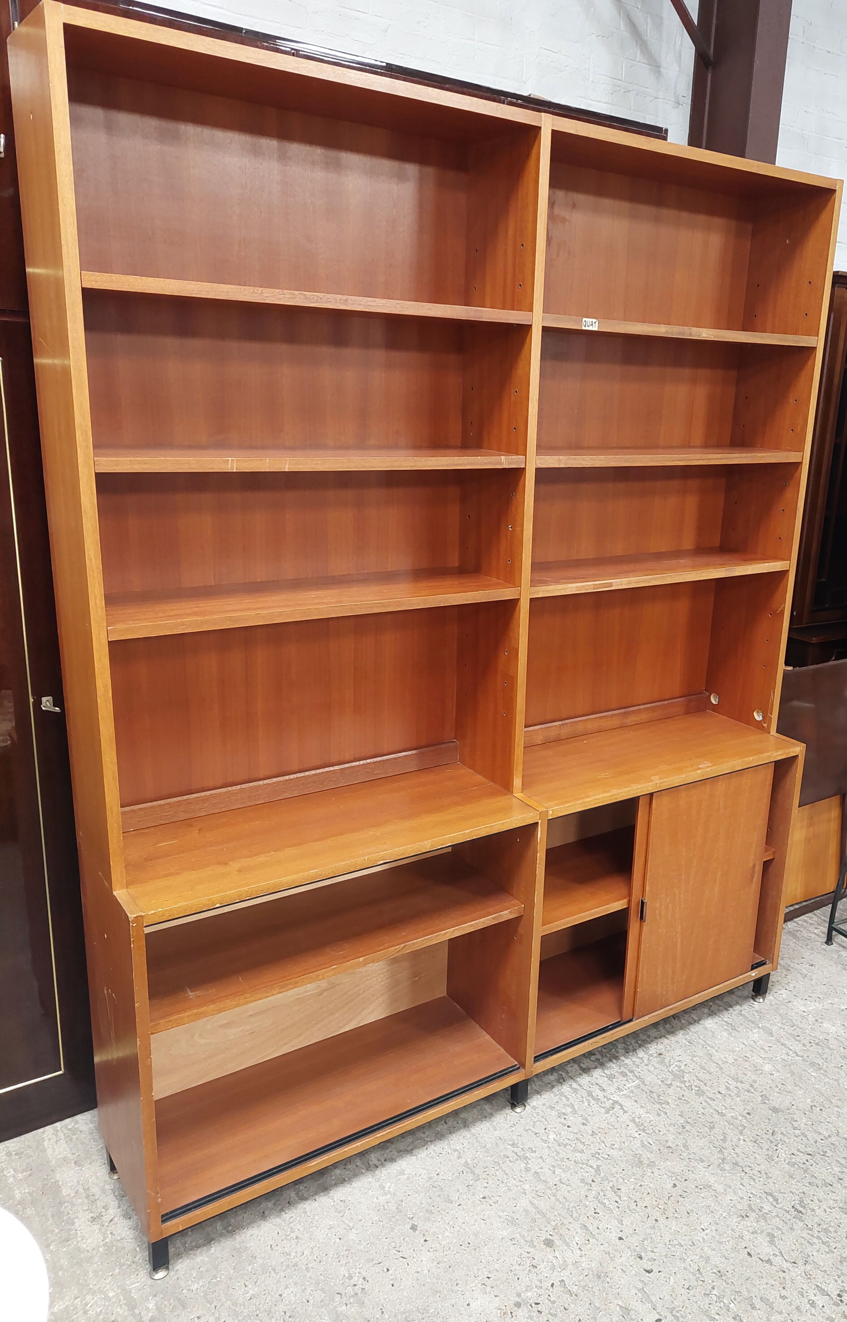 Bookcase in 2 parts vintage