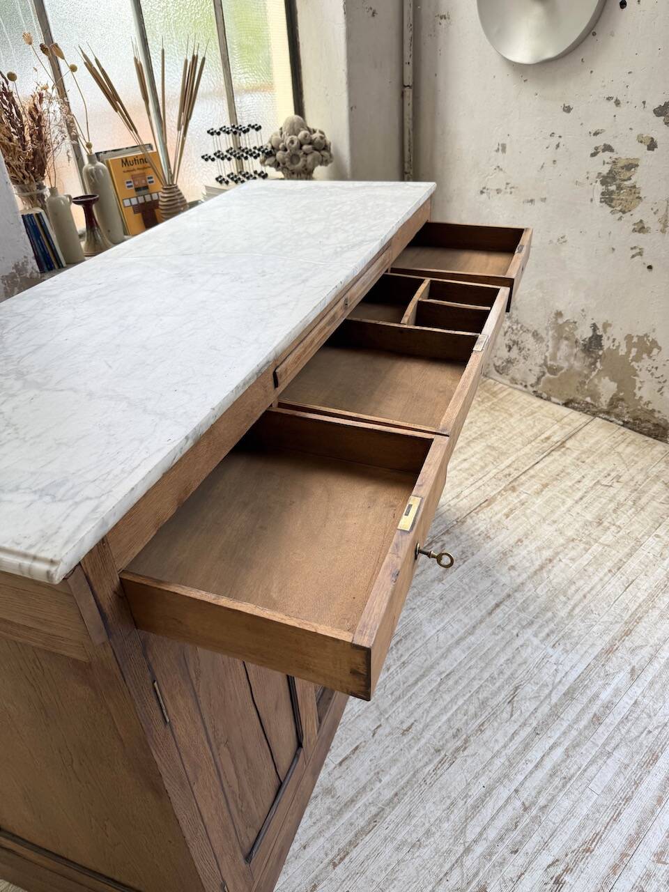 Oak and marble counter 1950