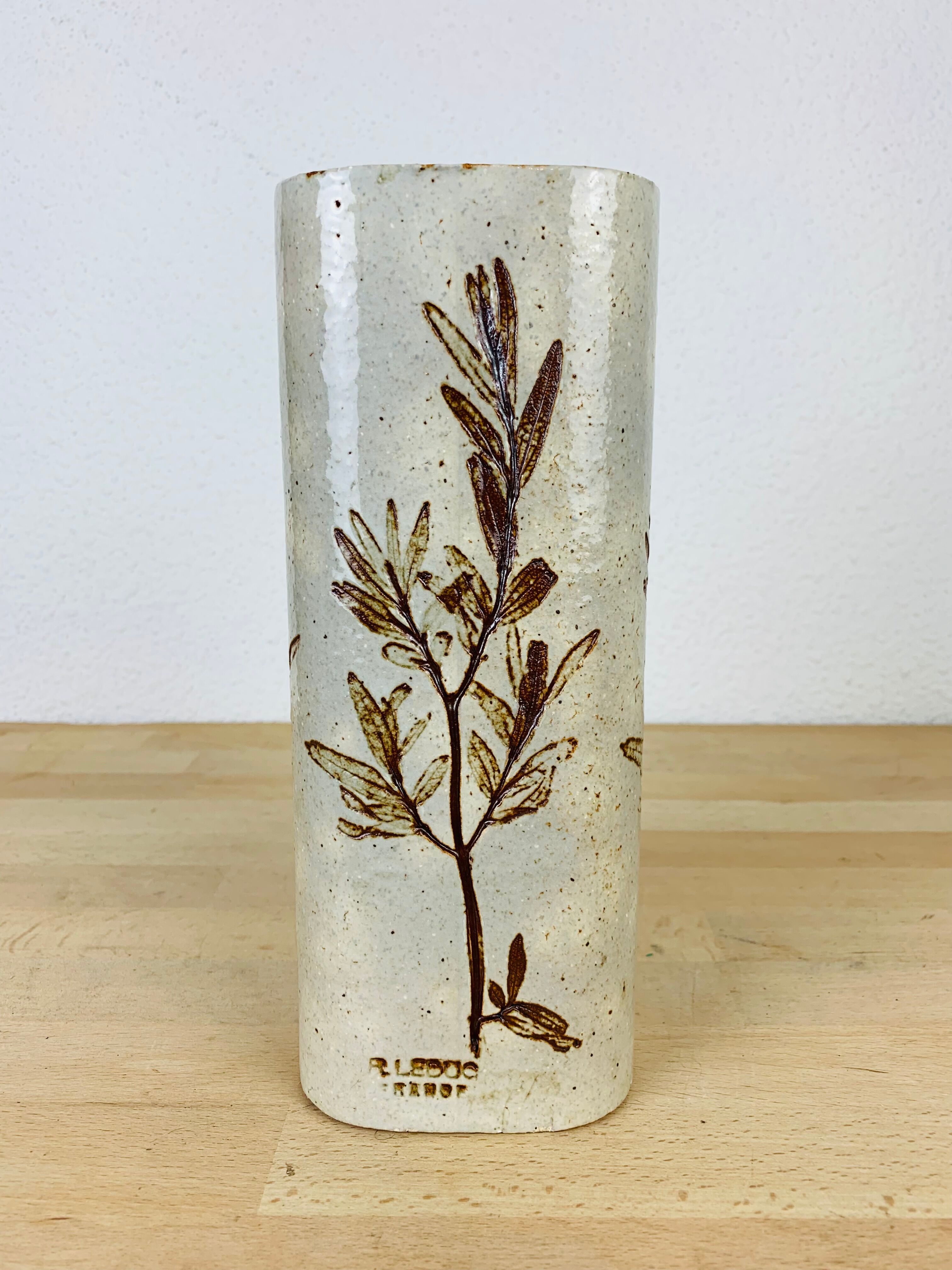 Herbarium vase by Raymonde Leduc in Vallauris 25 cm