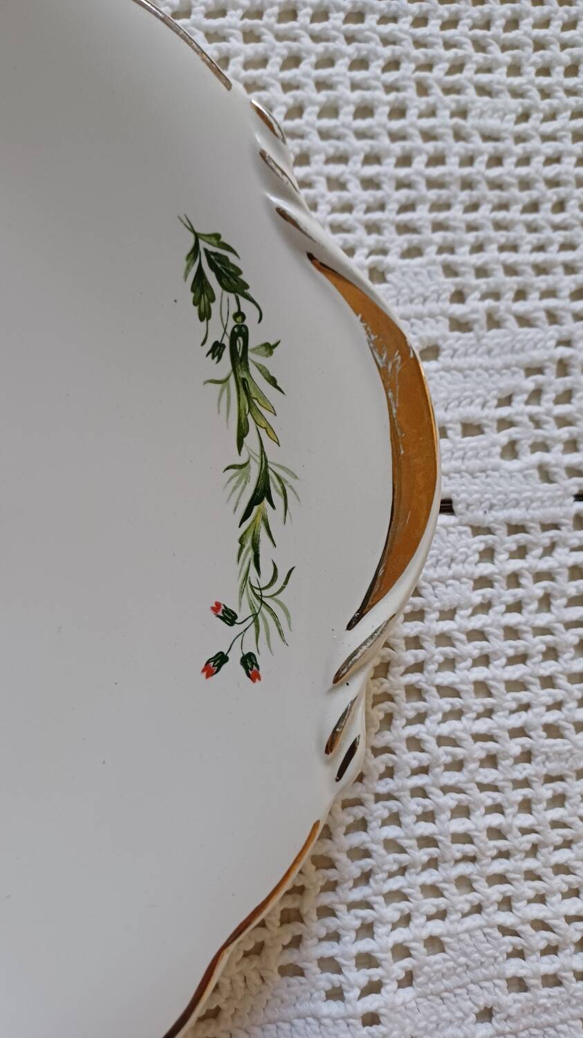 Royan de Digoin and Sarreguemines serving dish