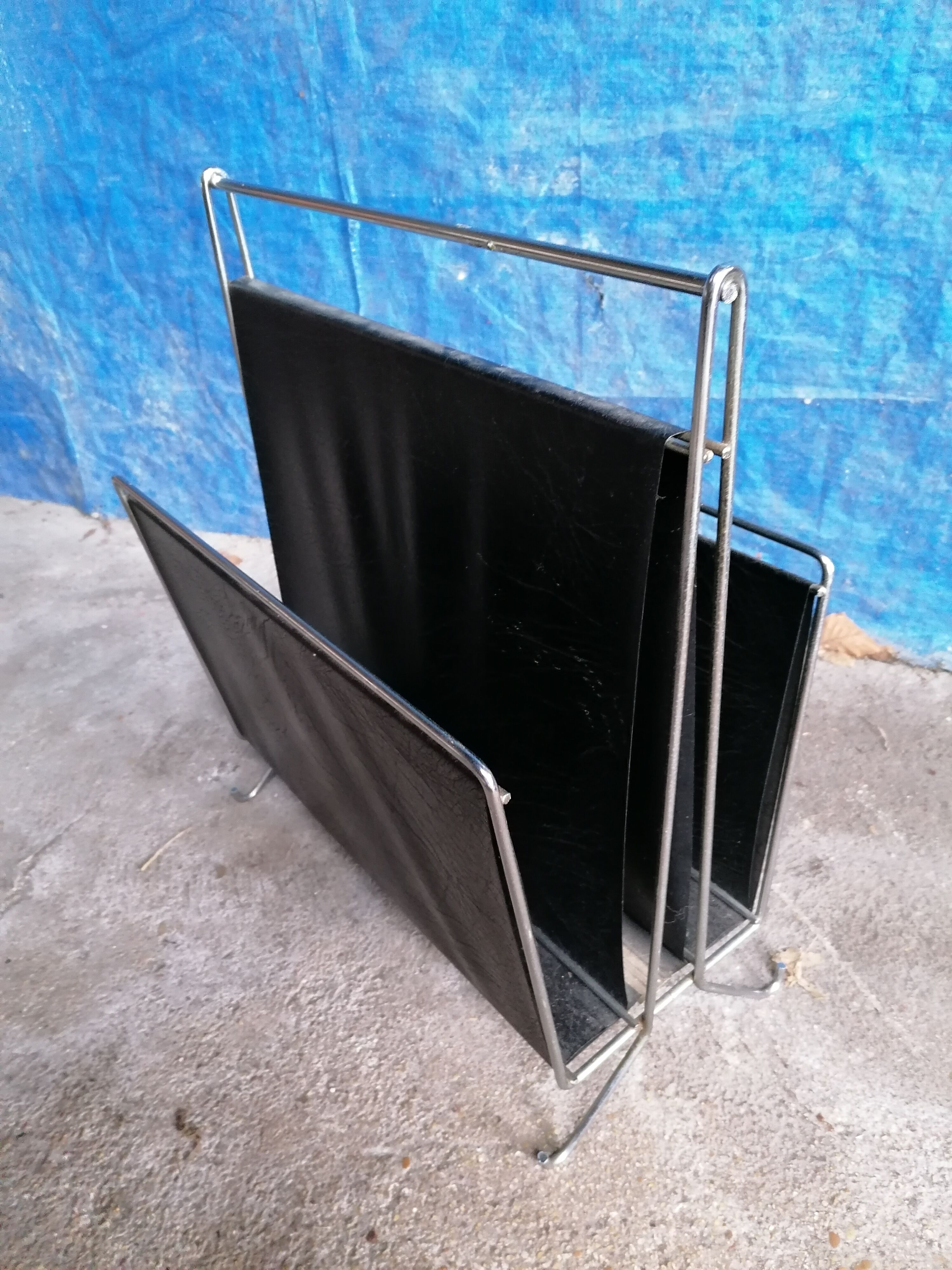 Magazine rack, steel file and vintage faux leather