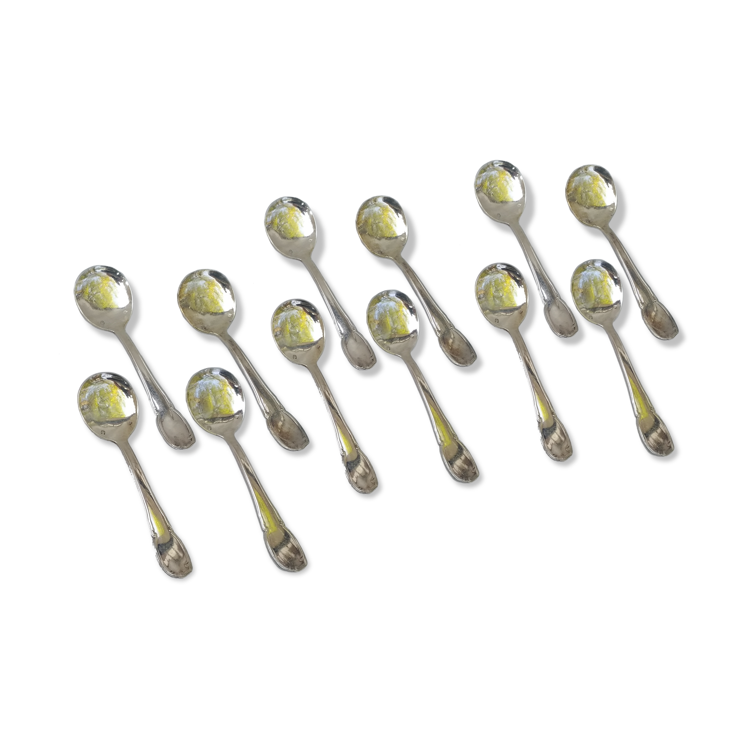 12 spoons of silver metal