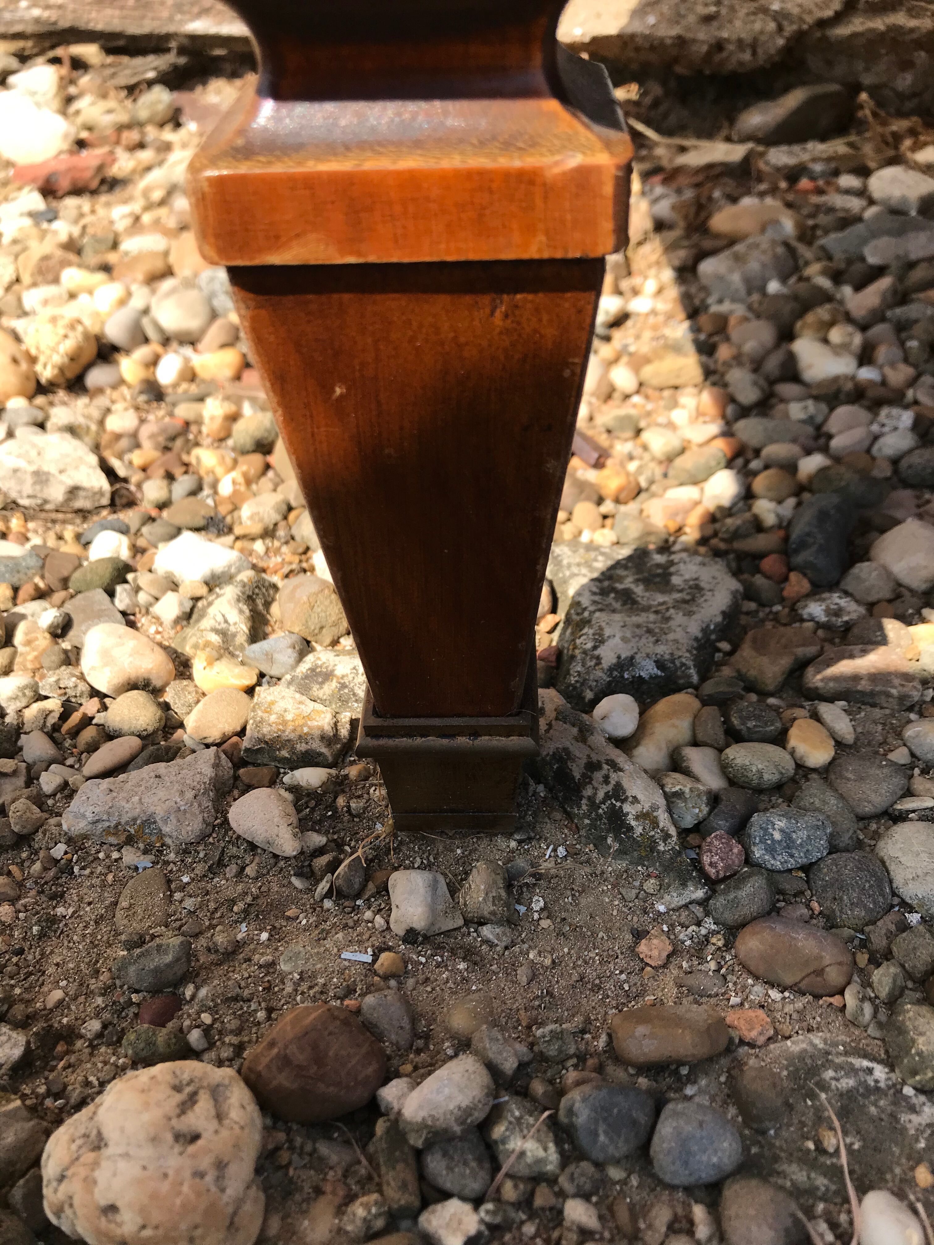 Commodity Louis XVI cherry