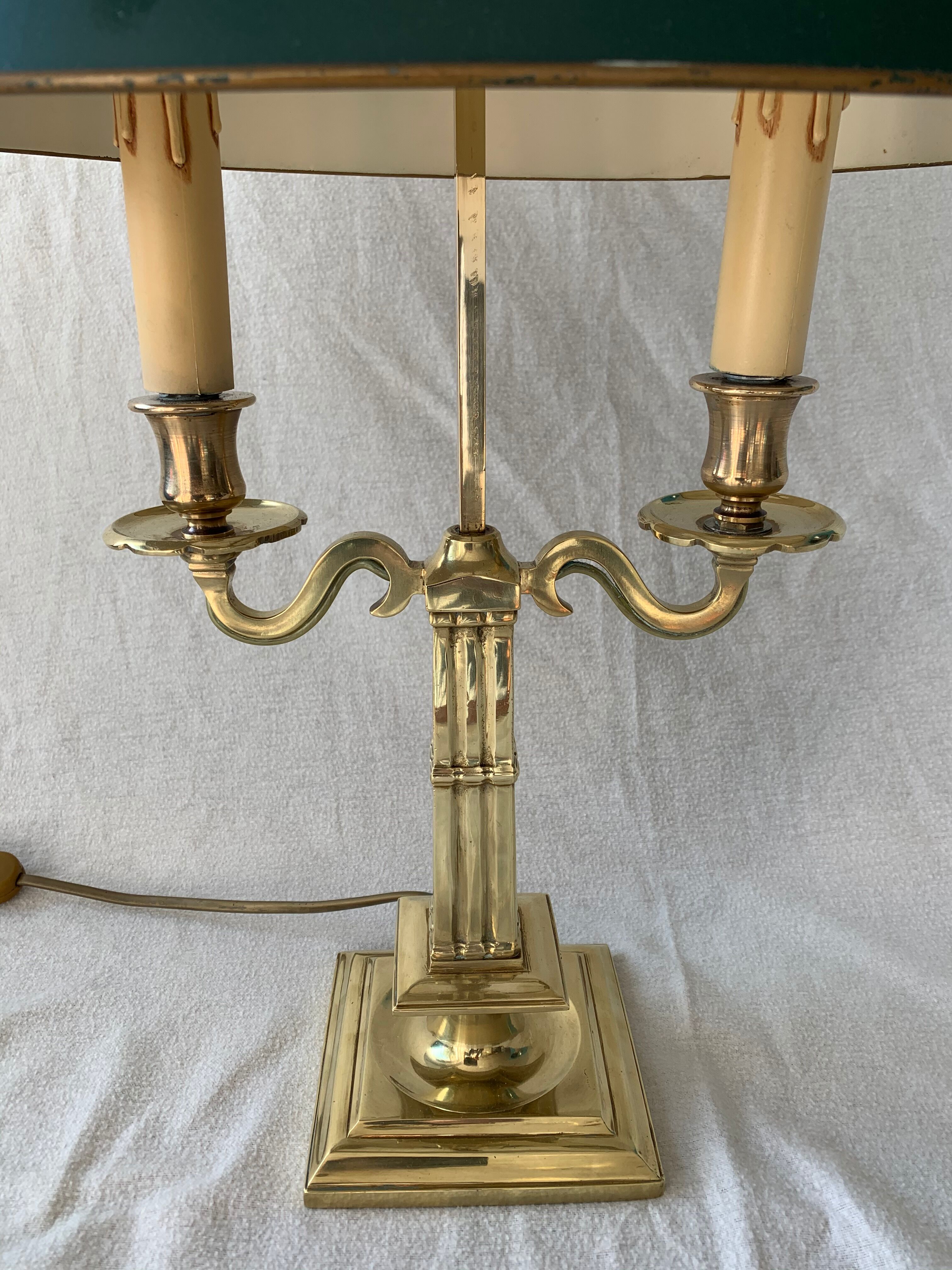 Lucien Gau's gilded bronze water bottle lamp Directoire style, 20th century