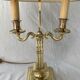 Lampe bouillotte en bronze doré de Lucien Gau style Directoire, XXème siècle