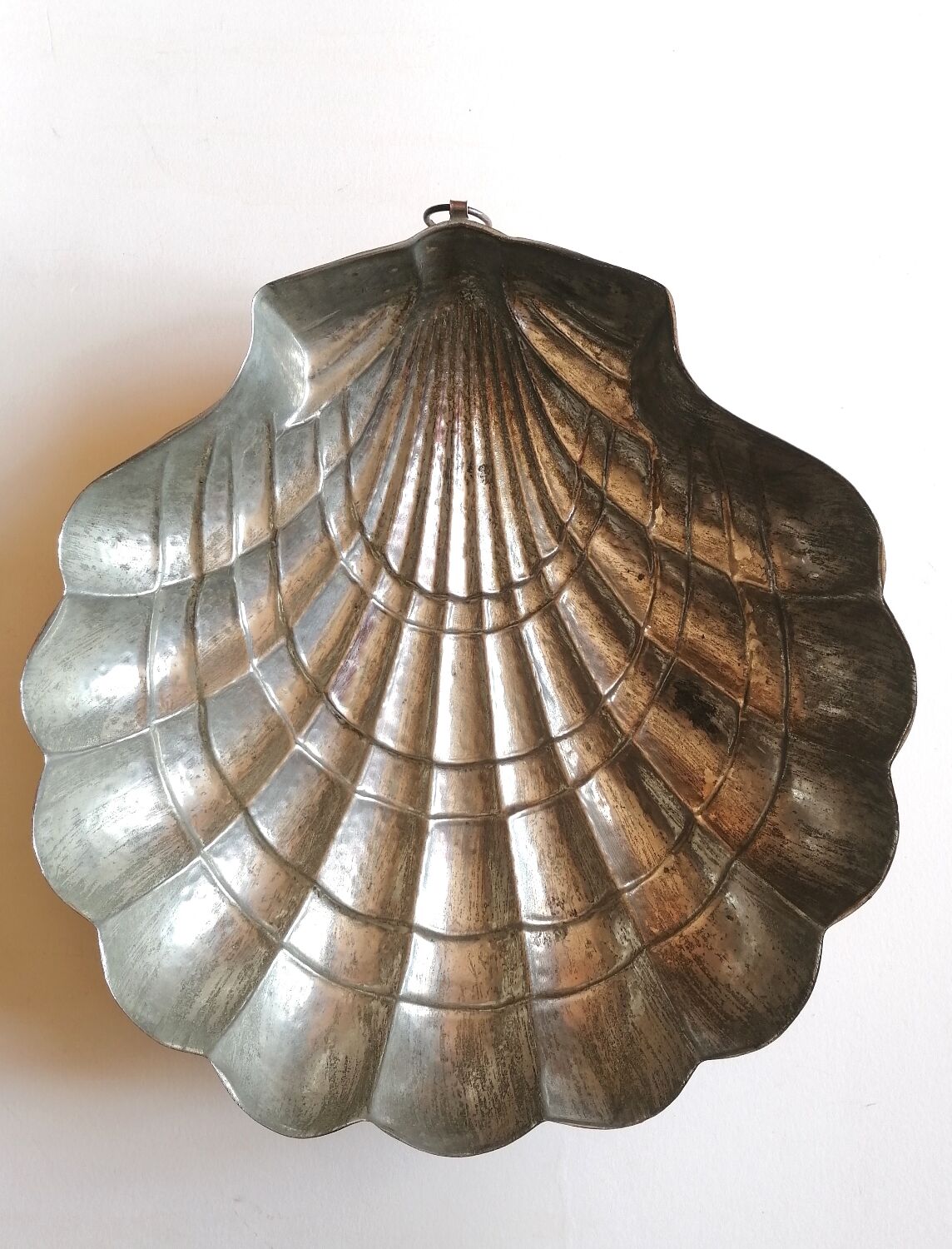 Copper cake mold shell 32 x 31 cm