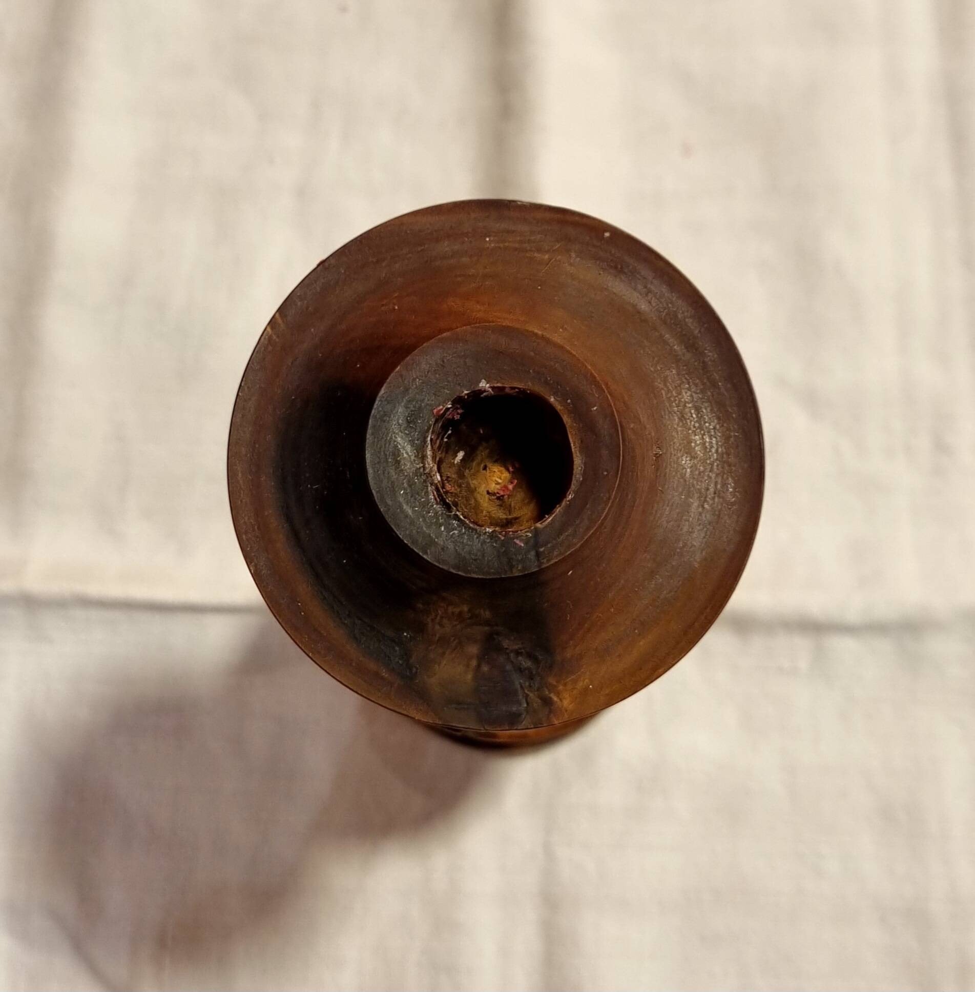 Olive candle holder