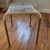 Spaghetti stool