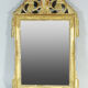 Miroir de style Louis XVI en bois et stuc doré XIXe siècle