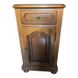 Sideboard or chest of drawers