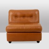 Mario Bellini, for B&B Amanta armchair in leather. Around 1970.