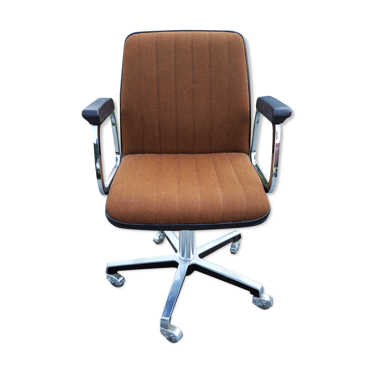 70s swivel office chair and adjustable height