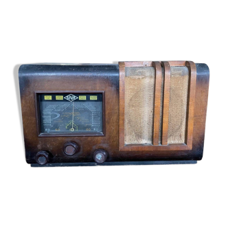 Vintage radio