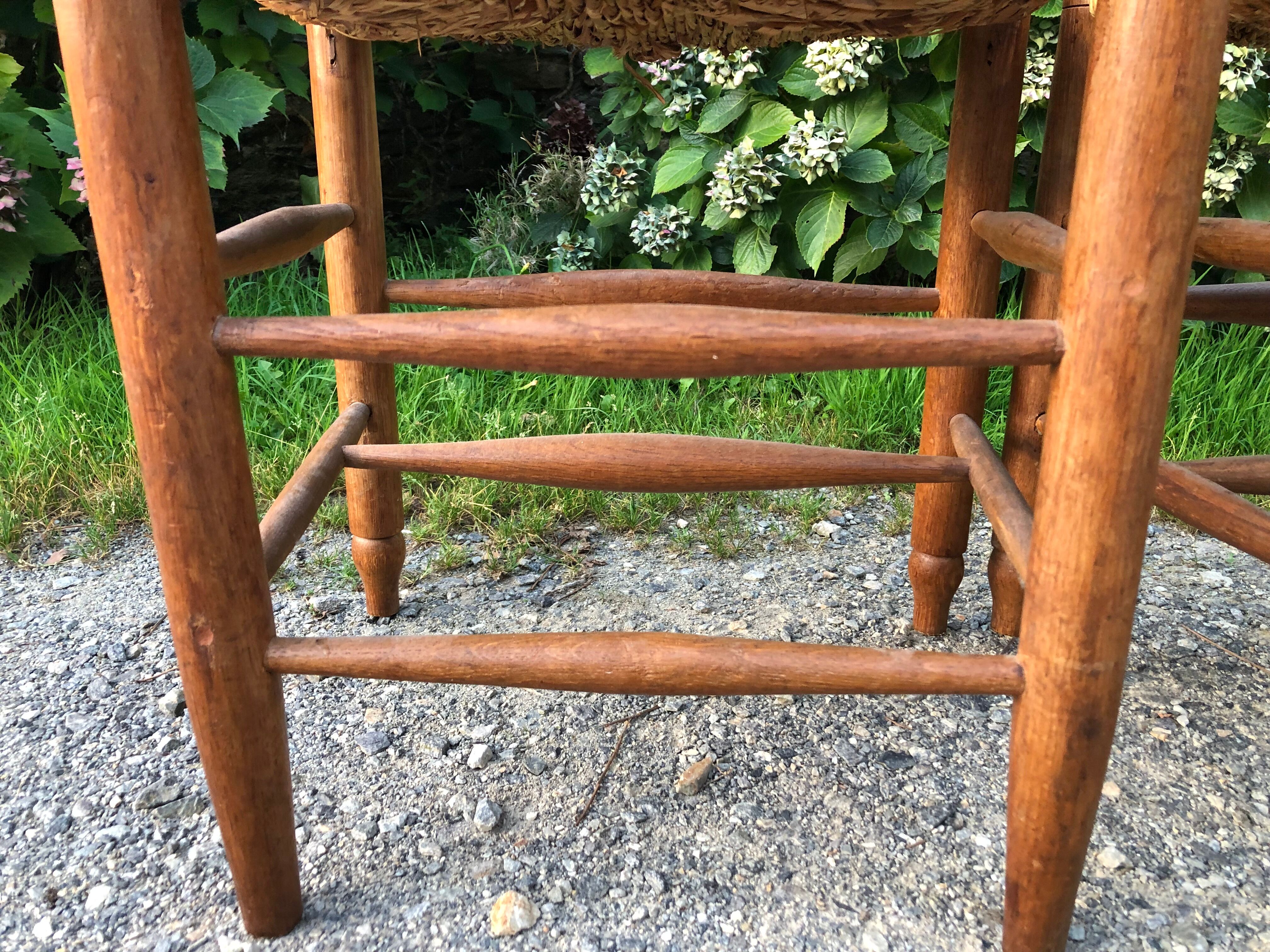 4 oak mulched chairs