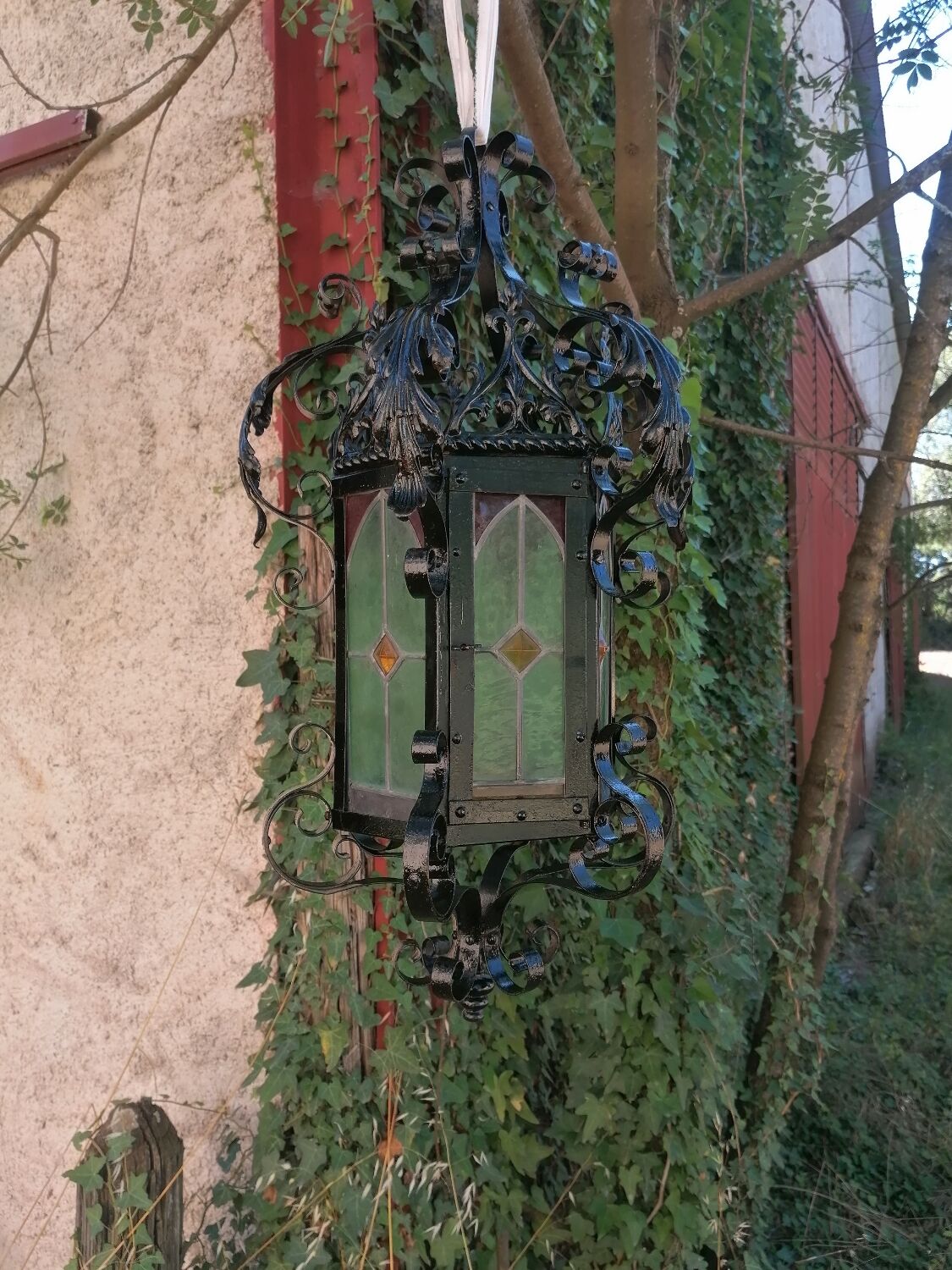Ancienne lanterne en vitrail et fer forgé du 19ème