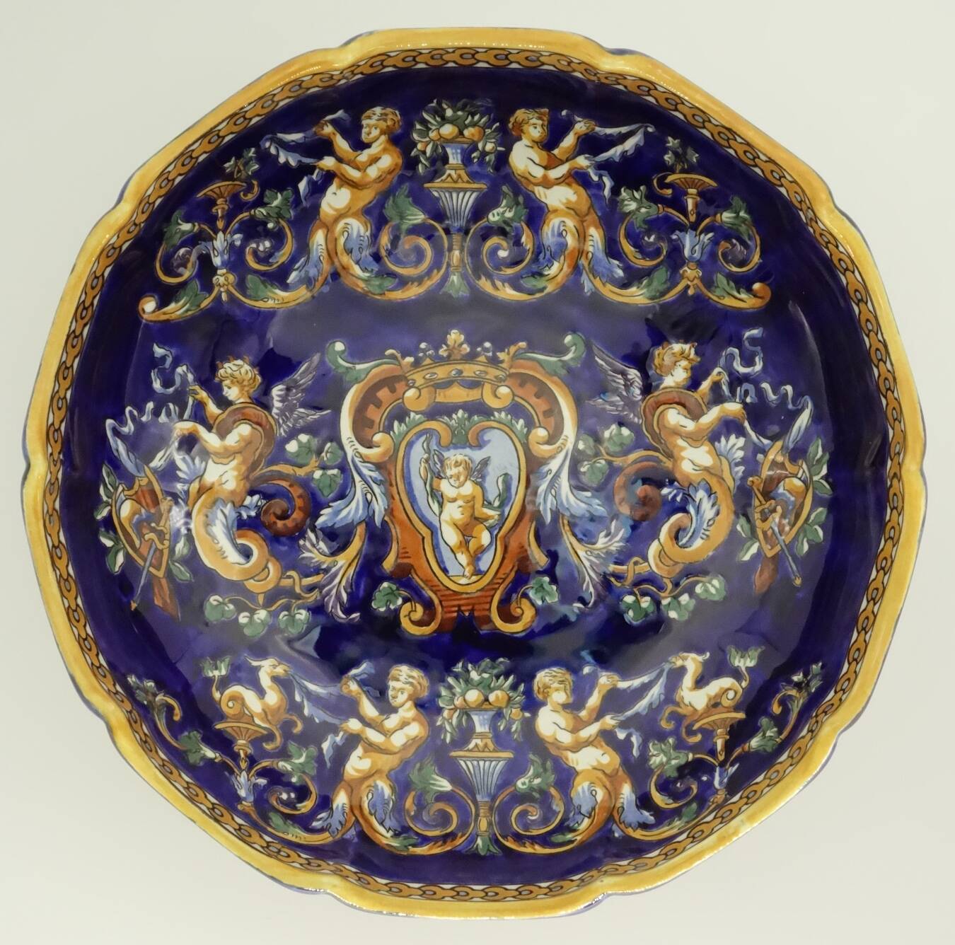 Melonniere faience Gien Renaissance decor blue background