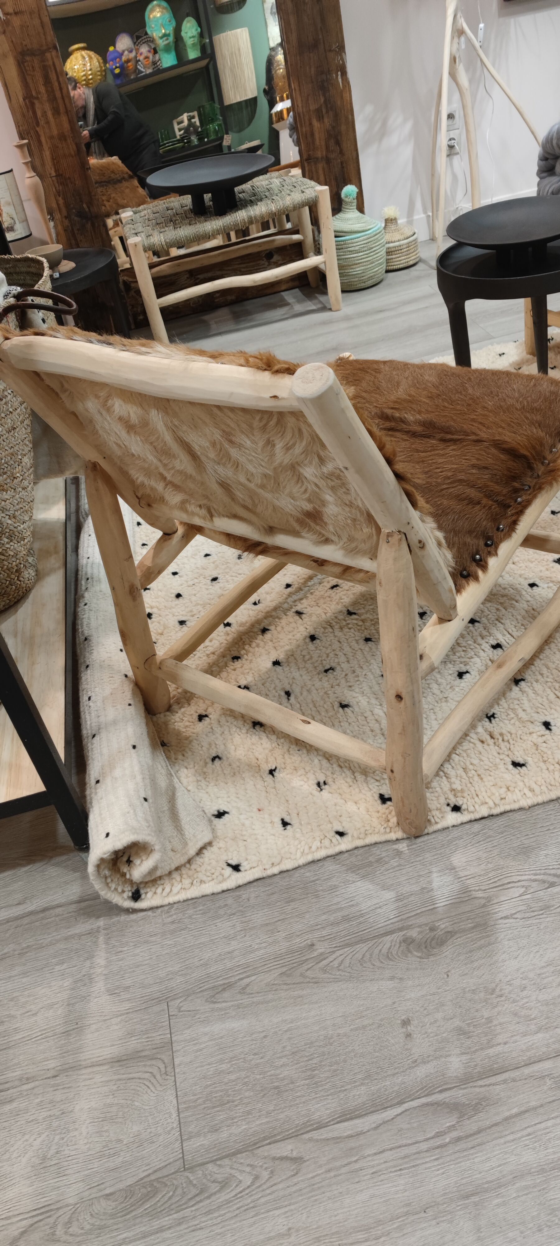 Safari-style lounge chair