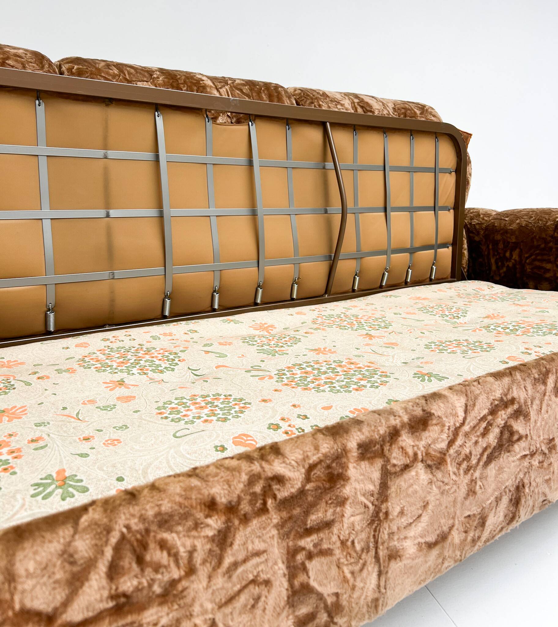 Canapé-lit vintage italien en velours, années 1970