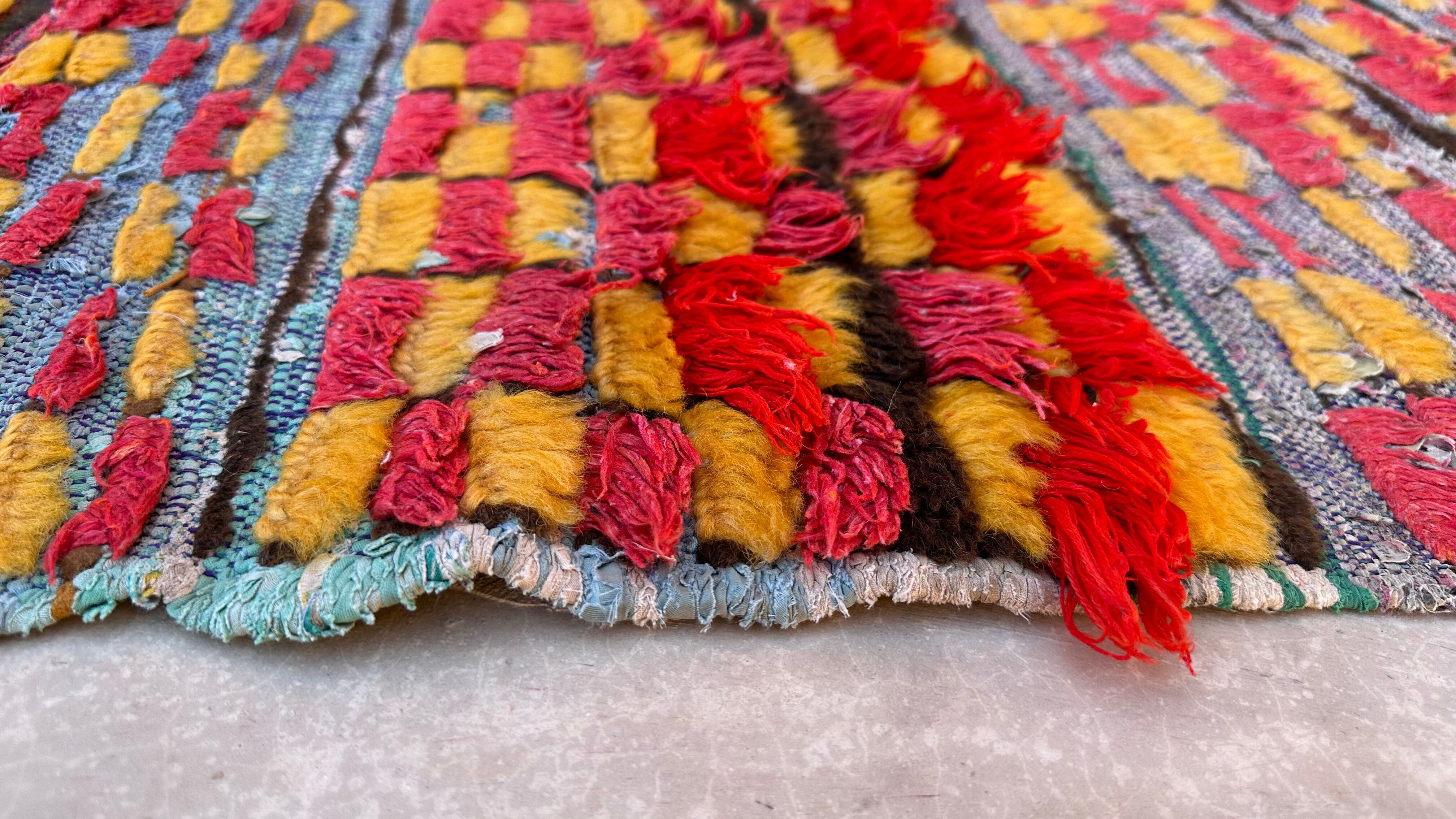 Moroccan carpet 96x111cm
