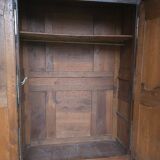 Moulded oak wardrobe from the 18th century.