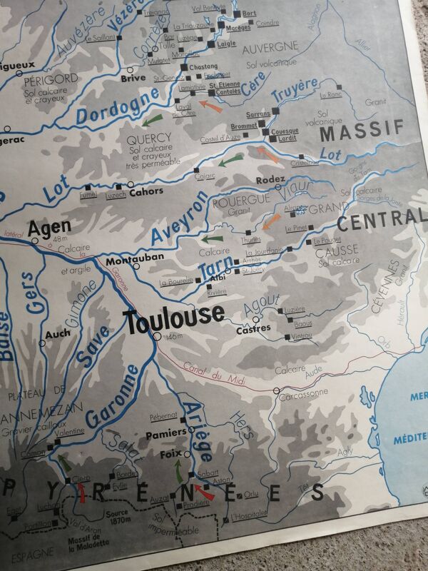 Ancienne carte scolaire MDI : France « Cultures industrielles et forêts »