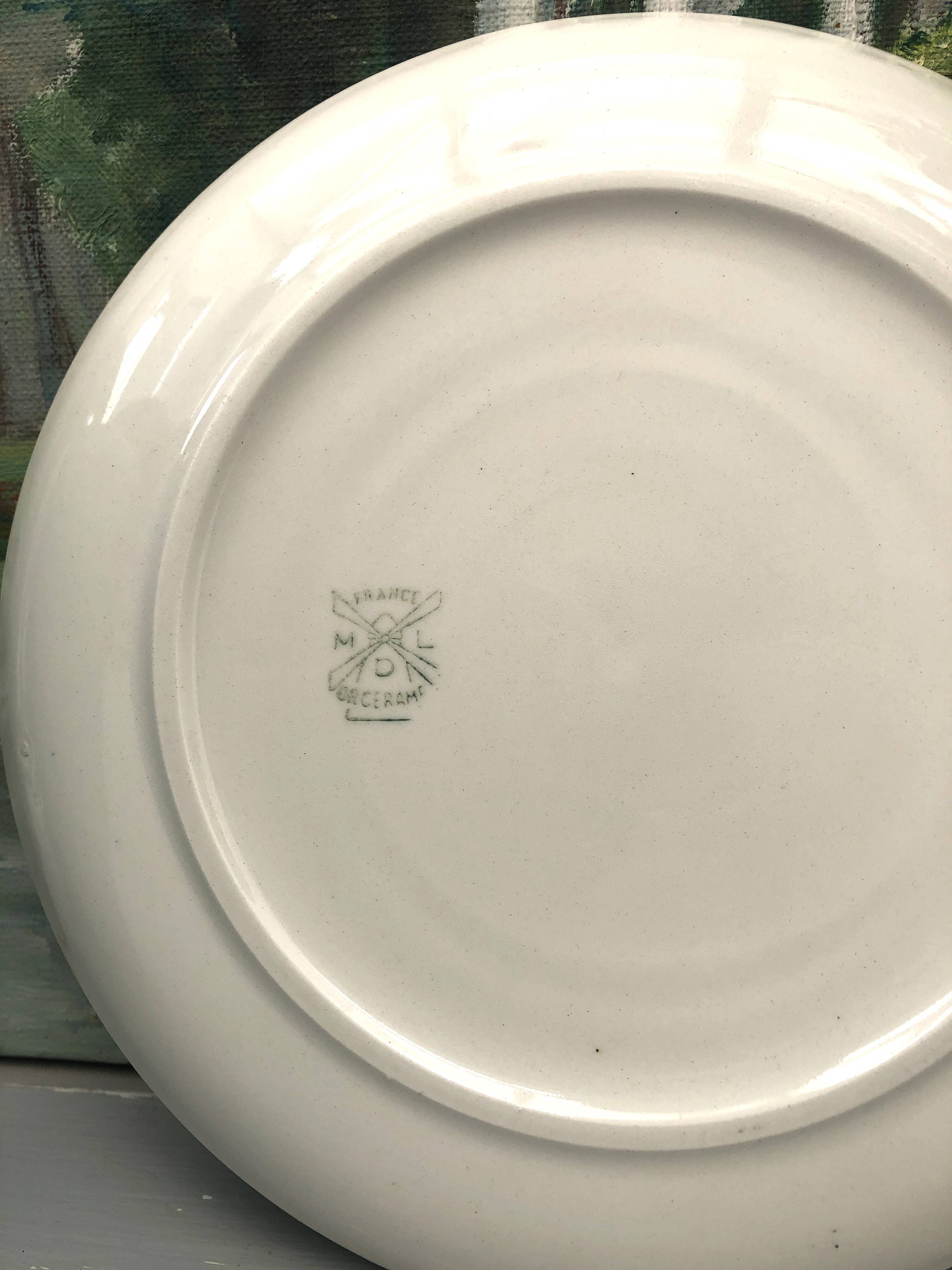 Dessert plate from the 50s/60s Moulins des Loups