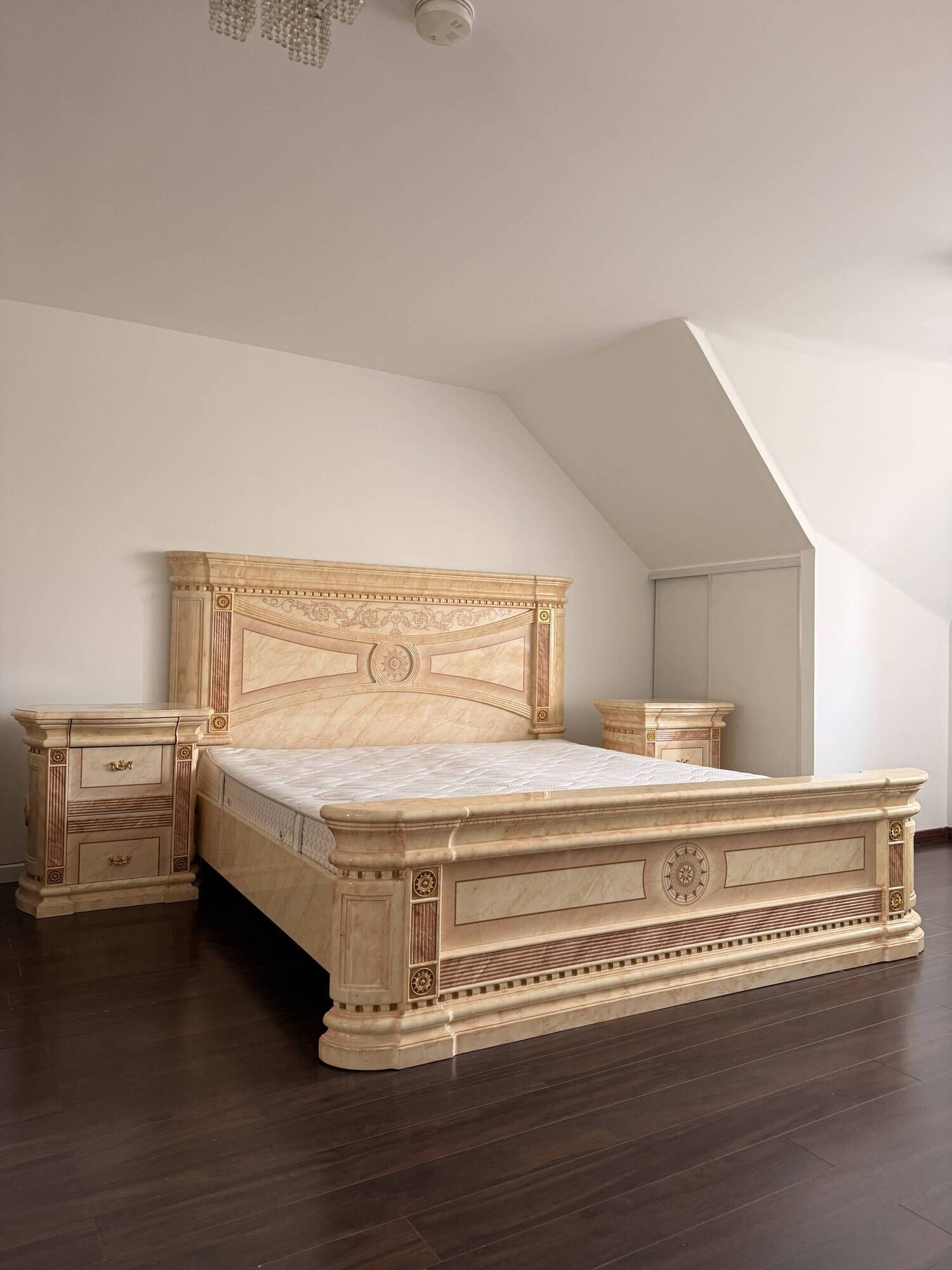 Arredoclassic melodia - italian bedroom made in italy - ivory and gold