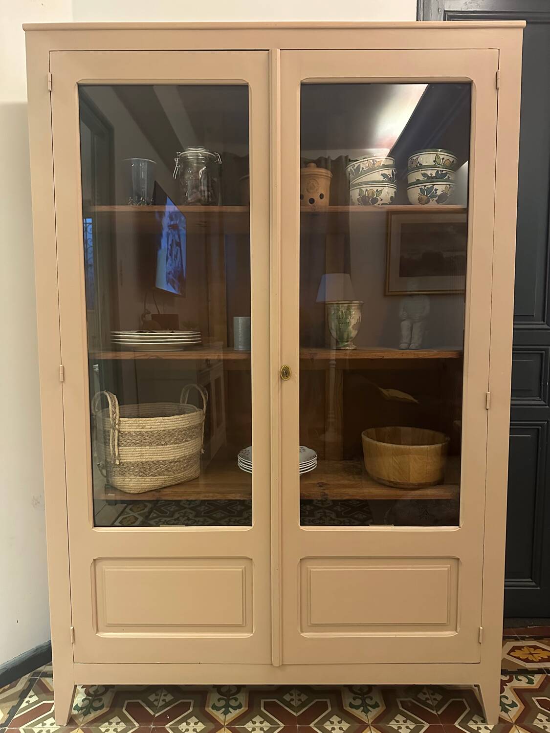 Display cabinet bookshelf