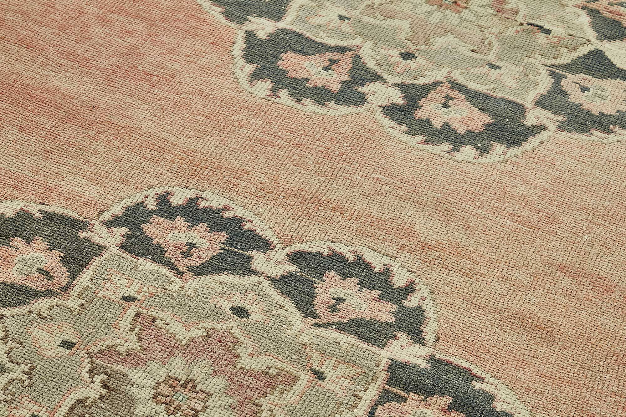 Turkish Vintage Anatolian Rug 139 cm x 205 cm