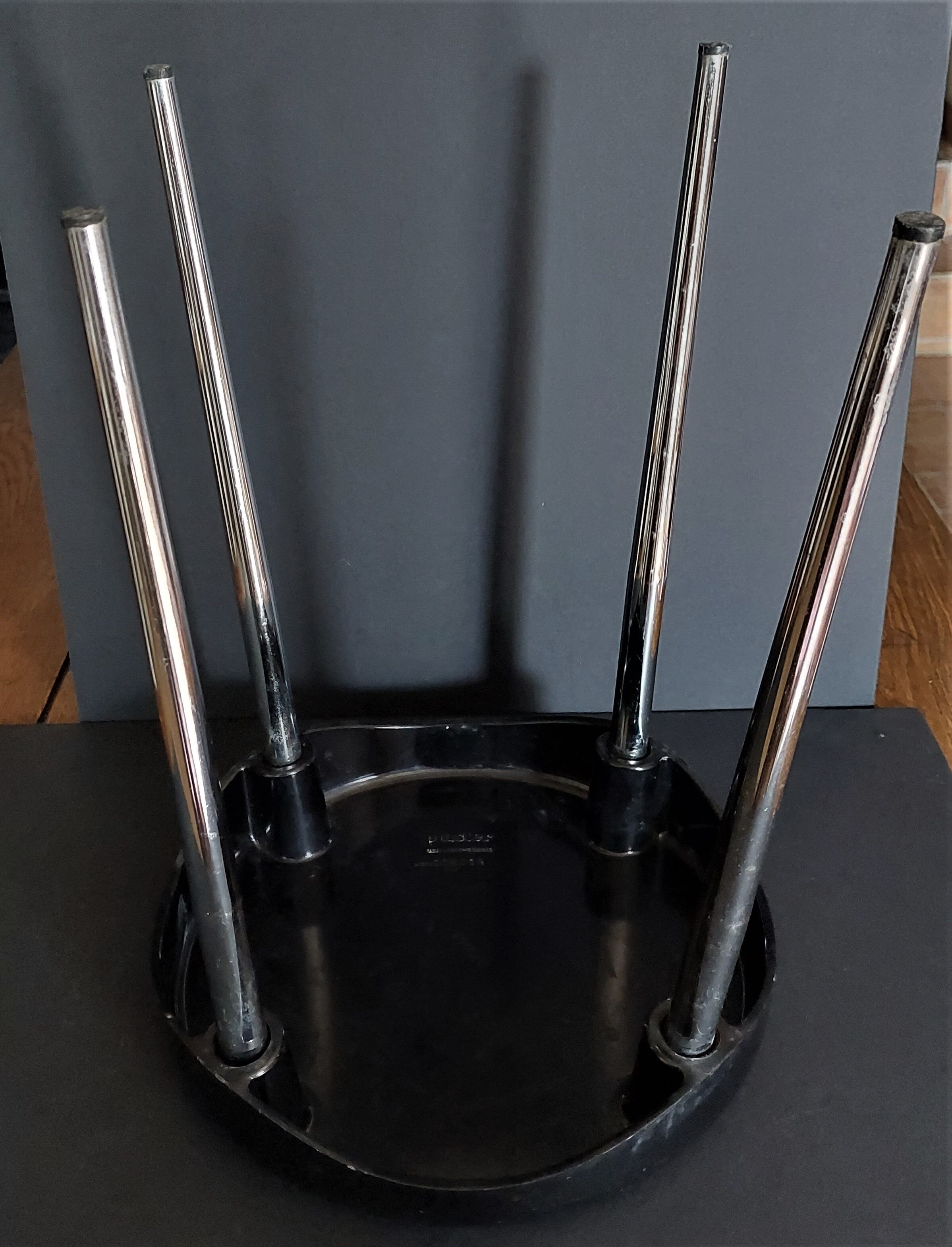 Design Italian stool Plaster Beinasco Torino model Condor 80s