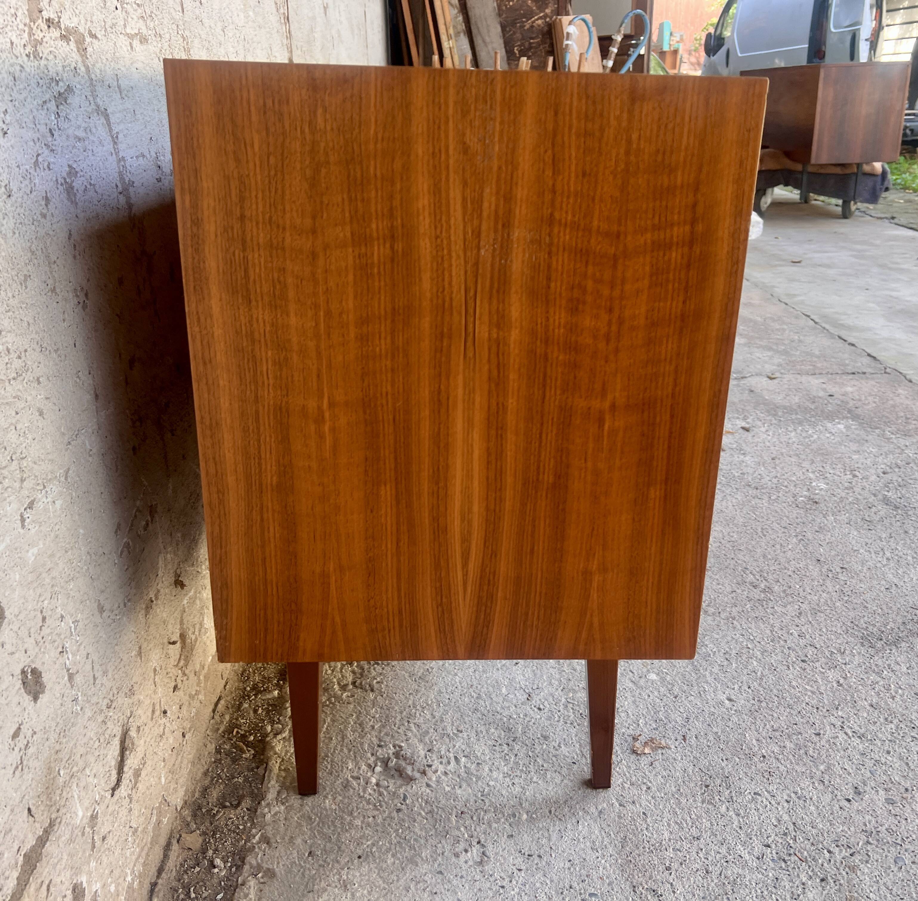 Vintage TV/hi-fi cabinet sideboard